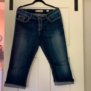 BKE capri jeans. Size 33 women’s
